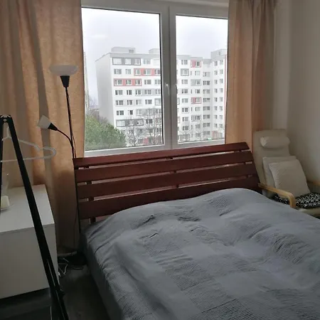 Prague, Lovely In Shared Flat. Проживание в семье *
