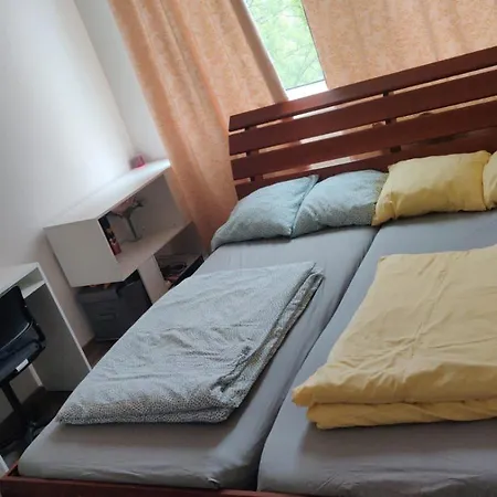 Prague, Lovely In Shared Flat. Accommodatie bij particulieren